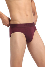 Urban Brief (Wayde Red)