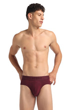 Urban Brief (Wayde Red)