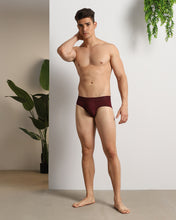 Urban Brief (Wayde Red)